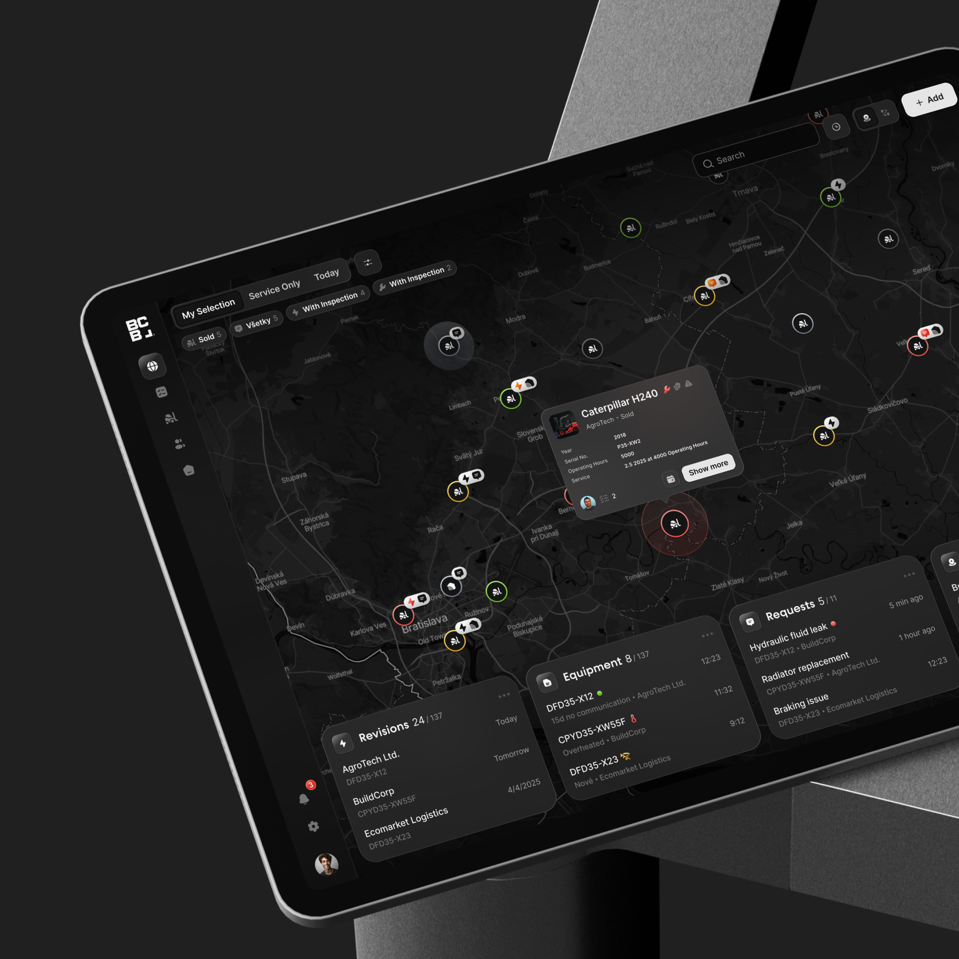 Fleet map with machine locations and status